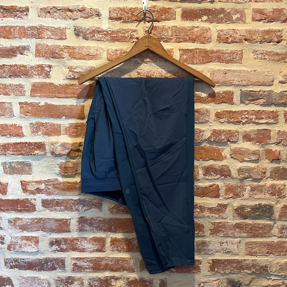 Lululemon XL ABC On The Move Pant Blue